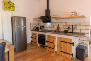 Full-kitchen.jpg